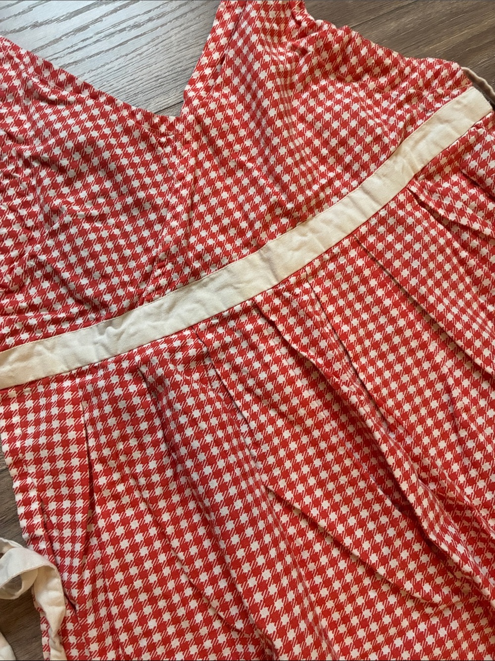 Threshold Kitchen Apron - Picture 2 of 3